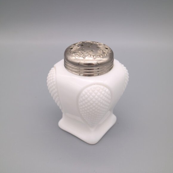 Vintage Milk Glass Single Salt Pepper Shaker - Picture 3 of 6